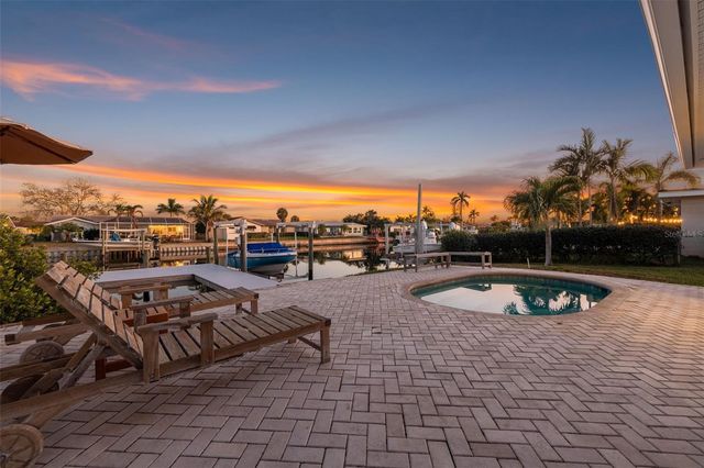 1984 MICHIGAN AVENUE NE, St Petersburg, FL 33703