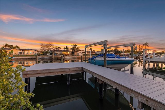 1984 MICHIGAN AVENUE NE, St Petersburg, FL 33703