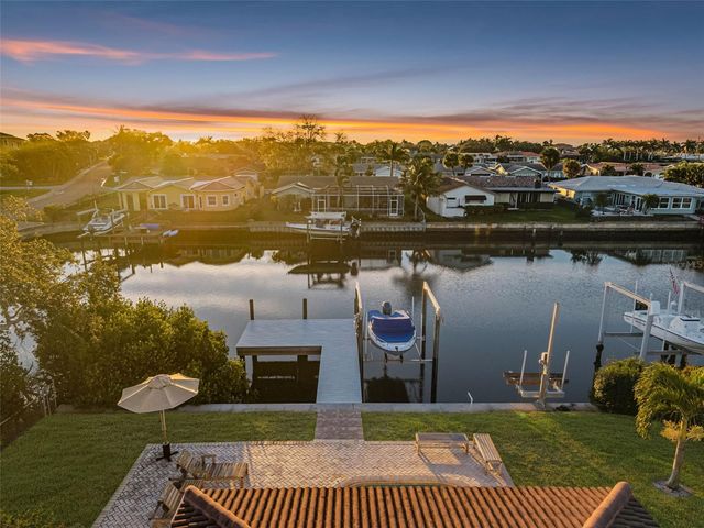 1984 MICHIGAN AVENUE NE, St Petersburg, FL 33703