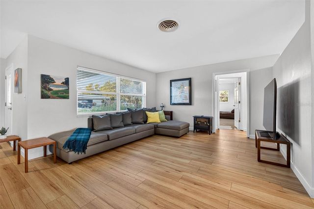 1984 MICHIGAN AVENUE NE, St Petersburg, FL 33703