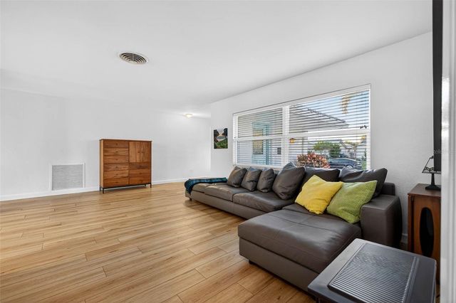 1984 MICHIGAN AVENUE NE, St Petersburg, FL 33703