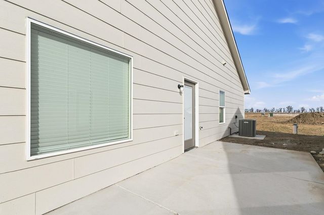 17124 W Lawson Cir, Goddard, KS 67052