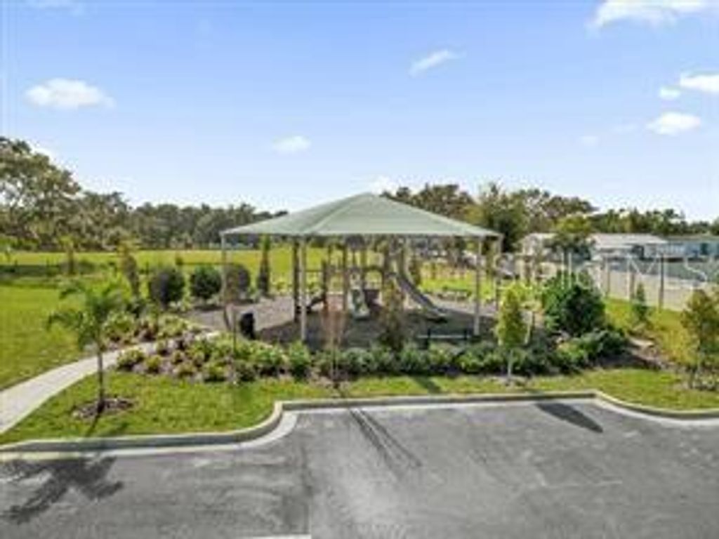 Image 20 of property listing at 509 SEA TURTLE LANE, Haines City, FL 33844