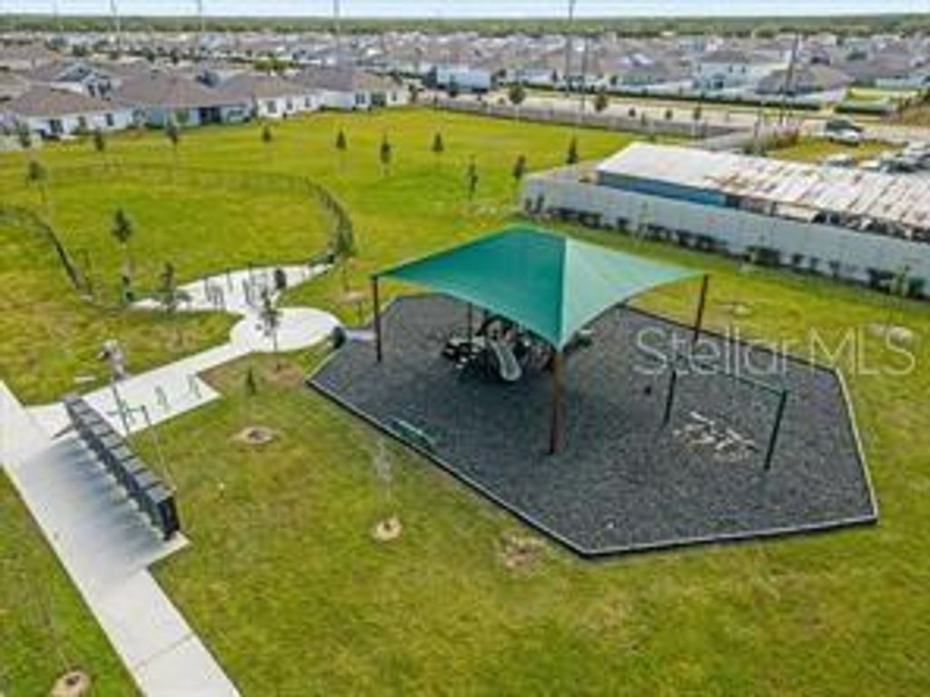 Image 21 of property listing at 509 SEA TURTLE LANE, Haines City, FL 33844