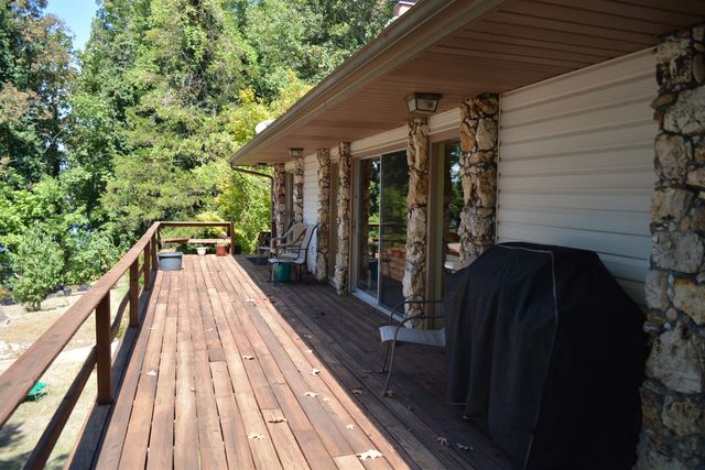 129 Iroquois Drive, Cherokee Village, AR 72529