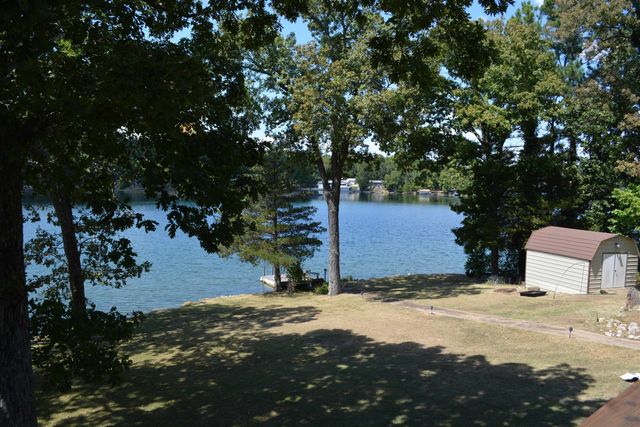 129 Iroquois Drive, Cherokee Village, AR 72529