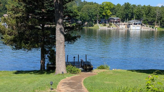 129 Iroquois Drive, Cherokee Village, AR 72529