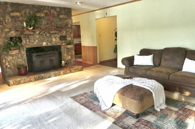 129 Iroquois Drive, Cherokee Village, AR 72529