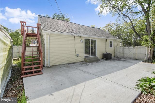 6306 LEAPLEY RD, Upper Marlboro, MD 20772