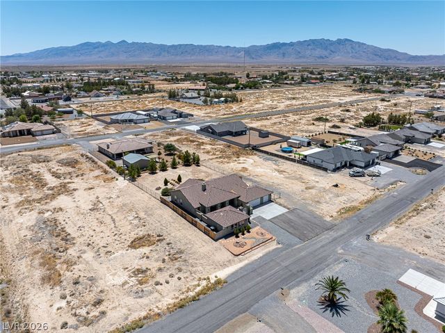381 East Kiowa Street, Pahrump, NV 89048