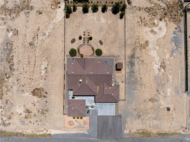 381 East Kiowa Street, Pahrump, NV 89048