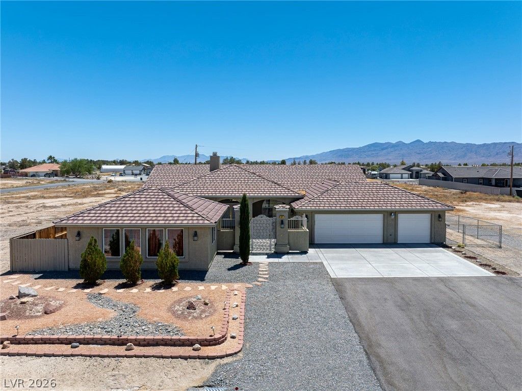 381 East Kiowa Street, Pahrump, NV 89048