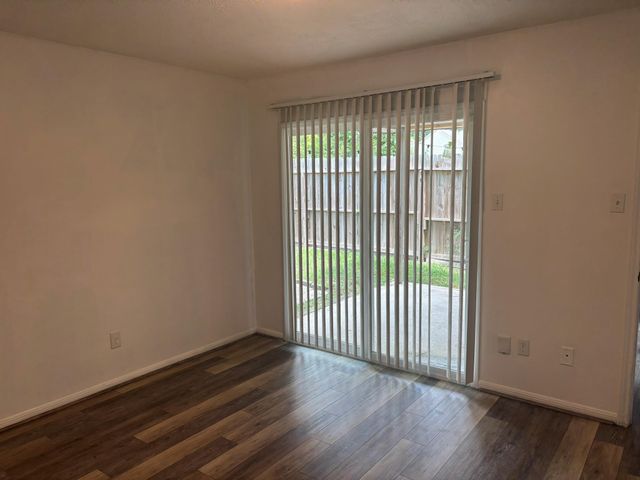5027 Maurita Drive, Spring, TX 77373