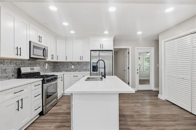 2818 Meadowview Drive SE, Atlanta, GA 30316