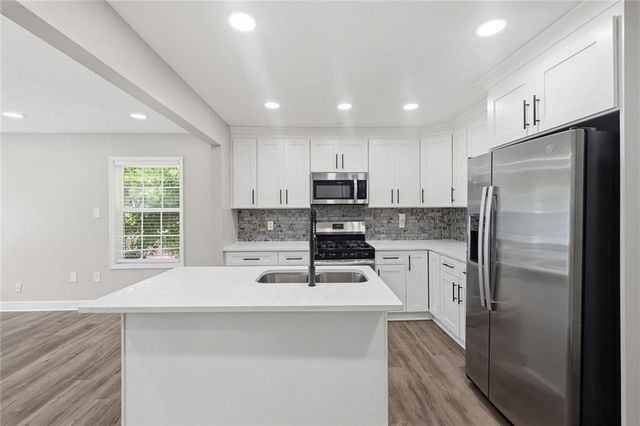 2818 Meadowview Drive SE, Atlanta, GA 30316