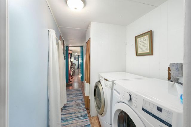 18486 SE 52ND STREET, Ocklawaha, FL 32179