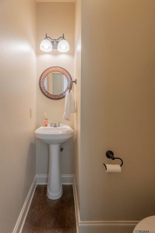14160 Twelve Oaks Dr, Walker, LA 70785