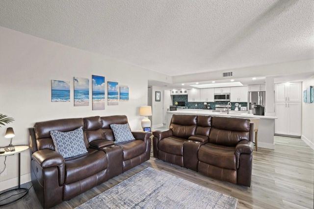 750 Egret Circle 6103, Delray Beach, FL 33444