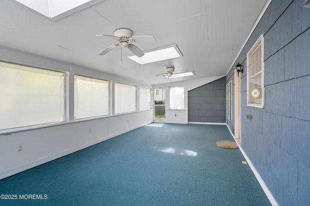 118 N Lakeshore Drive, Manahawkin, NJ 08050