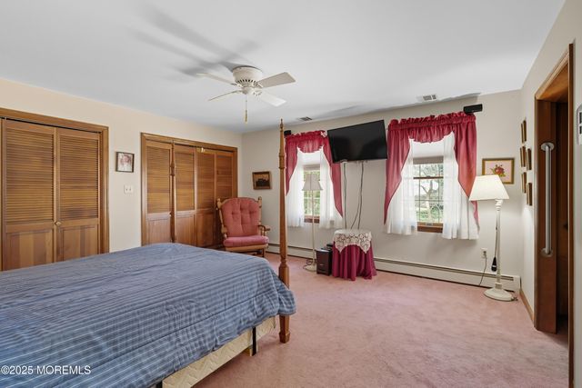 118 N Lakeshore Drive, Manahawkin, NJ 08050