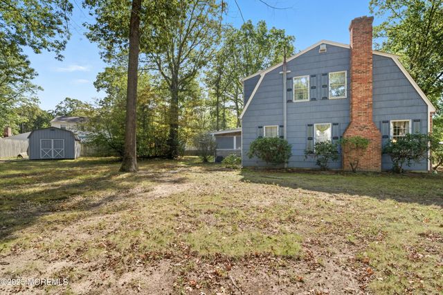 118 N Lakeshore Drive, Manahawkin, NJ 08050
