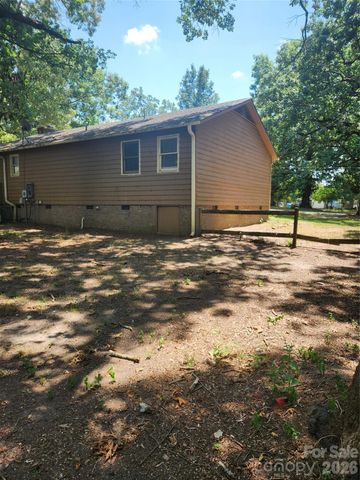 106 Maye Street, Wingate, NC 28174