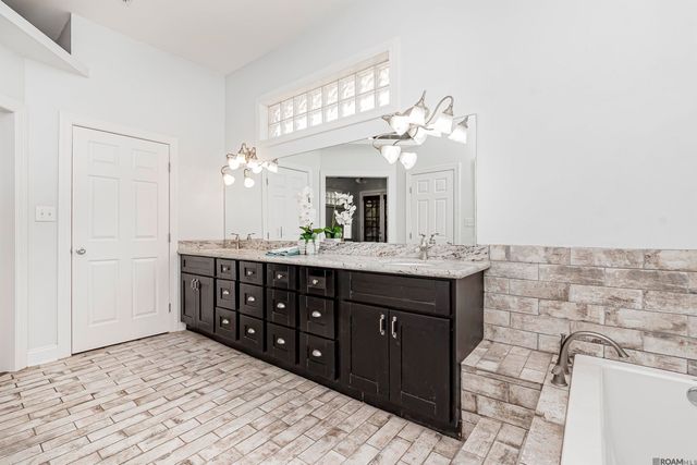 43480 Weber City Rd, Gonzales, LA 70737