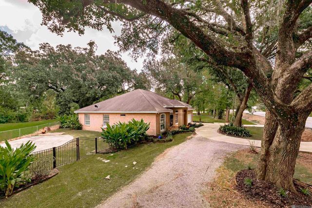 43480 Weber City Rd, Gonzales, LA 70737