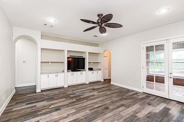 43480 Weber City Rd, Gonzales, LA 70737