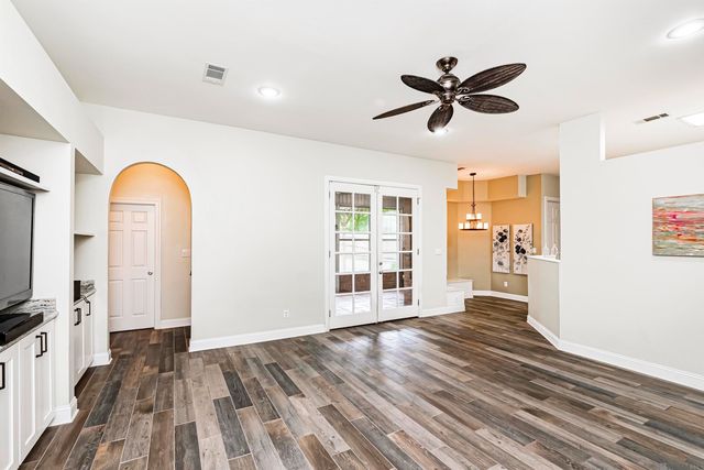 43480 Weber City Rd, Gonzales, LA 70737