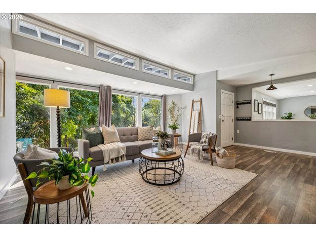 4533 Se REX Dr, Portland, OR 97206