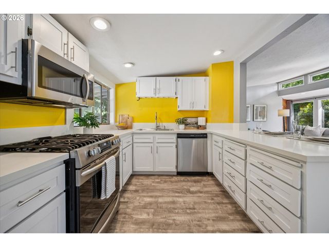 4533 Se REX Dr, Portland, OR 97206