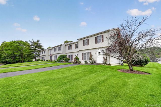 4 Strack Court, West Haverstraw, NY 10993