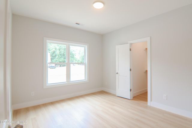 2500 Brookhaven Drive, Kinston, NC 28504
