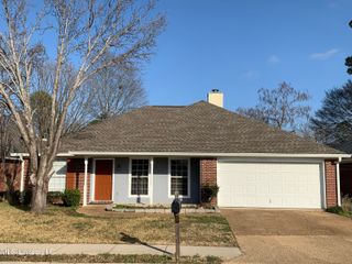 561 Acorn Lane, Brandon, MS 39047