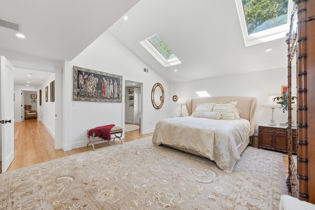 43 Prentiss Ln, Belmont, MA 02478