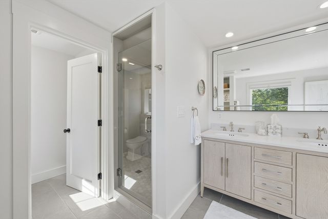 43 Prentiss Ln, Belmont, MA 02478