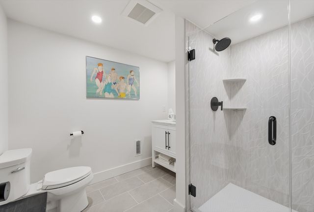 43 Prentiss Ln, Belmont, MA 02478