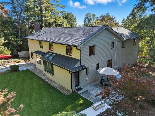 43 Prentiss Ln, Belmont, MA 02478