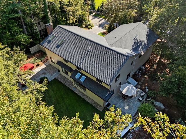 43 Prentiss Ln, Belmont, MA 02478