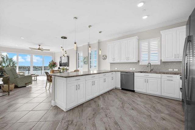 507 TAMIAMI TRAIL N 602, Venice, FL 34285