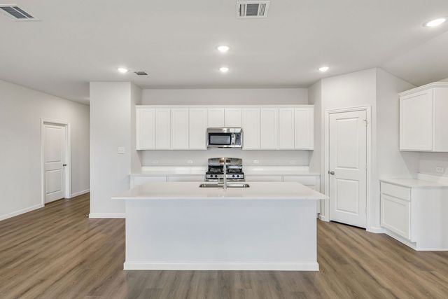 3896 Rose Hill Court, Denison, TX 75020