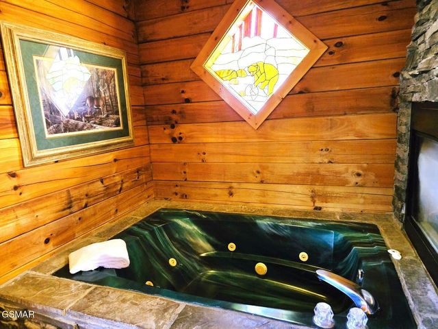 1580 Walt Price Road, Sevierville, TN 37876