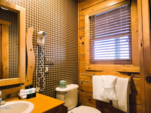 1580 Walt Price Road, Sevierville, TN 37876