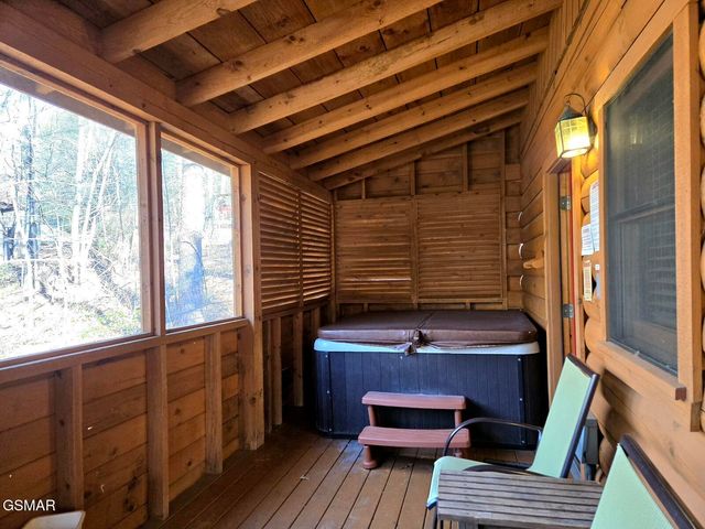 1580 Walt Price Road, Sevierville, TN 37876