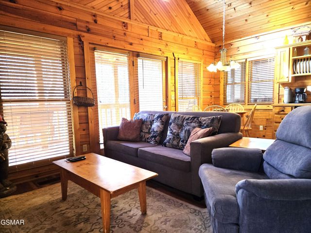 1580 Walt Price Road, Sevierville, TN 37876