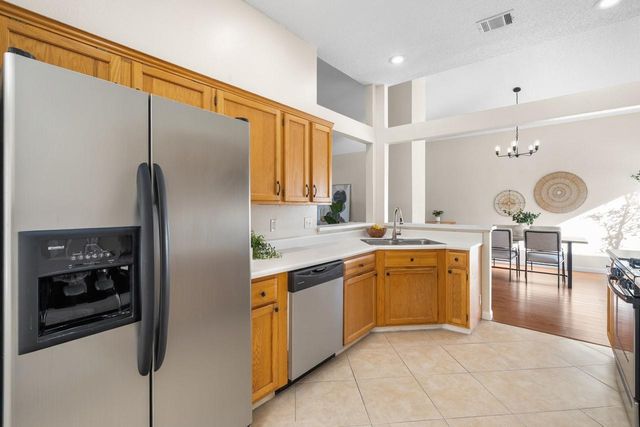 2211 Tanglevine DR, Austin, TX 78748