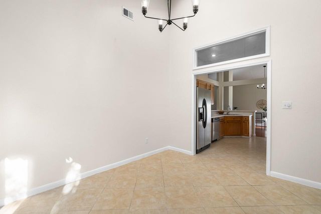 2211 Tanglevine DR, Austin, TX 78748