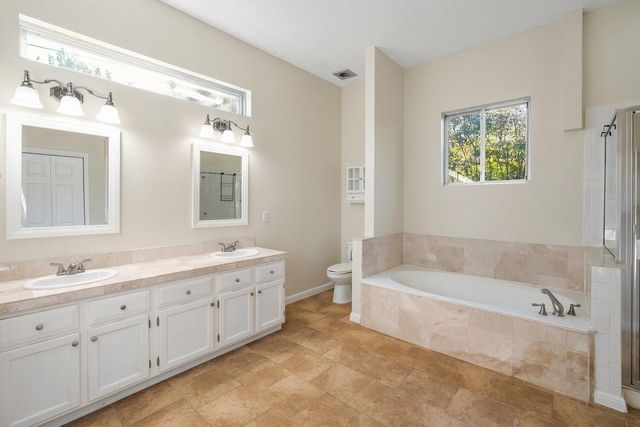 2211 Tanglevine DR, Austin, TX 78748