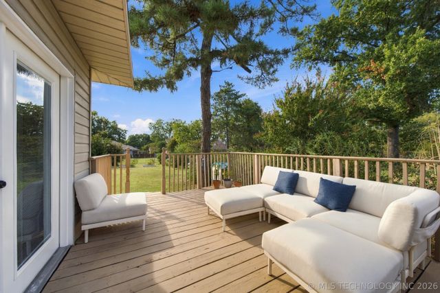 5848 S Maplewood Avenue, Tulsa, OK 74135